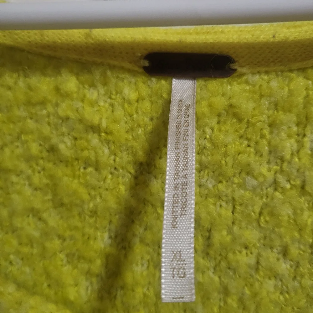 Cozy Oversized Women's Sweater in Lime Green
